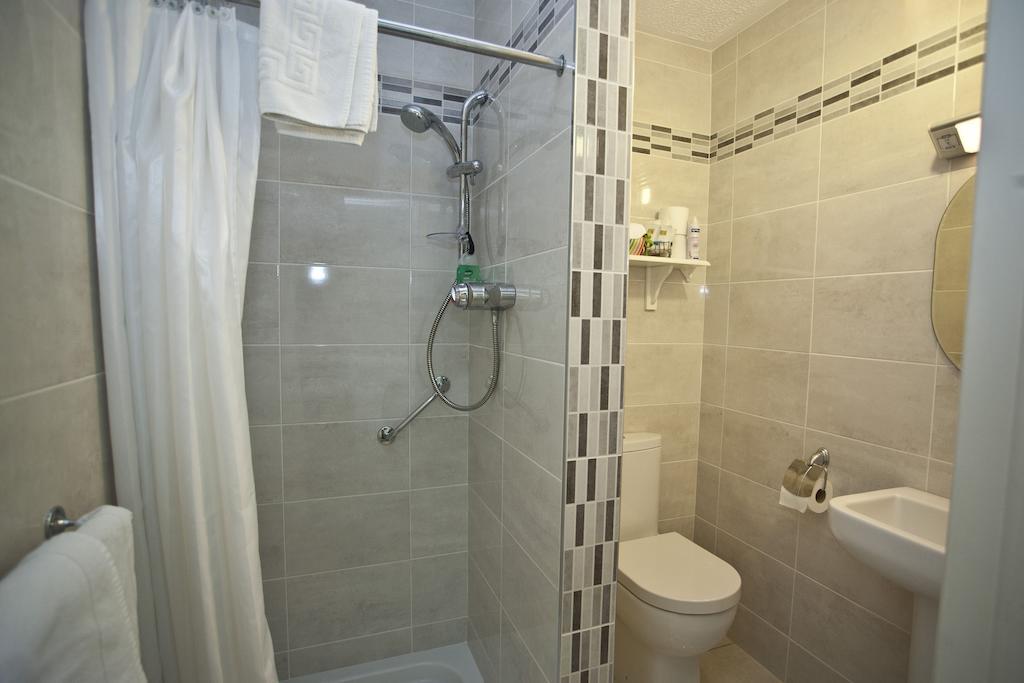 Avalon House B&B グレンティーズ 部屋 写真
